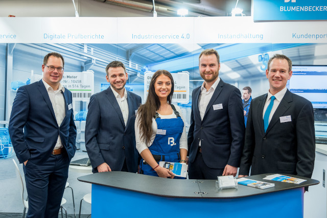 Hostess Agentur Luzern Messehostessen auf der nobilia